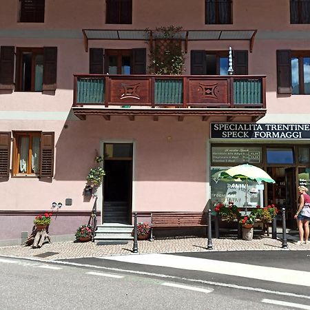 La Casa Di Nonna Lia Lejlighed Dimaro Eksteriør billede